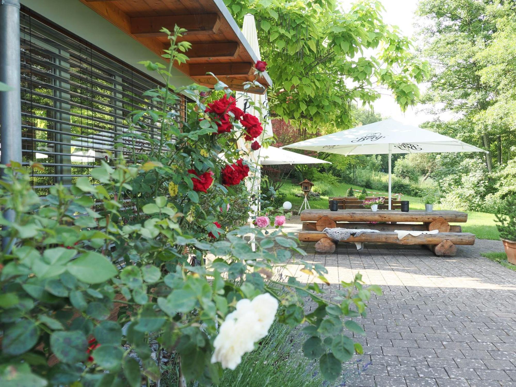 Landhotel Waldheim Pliezhausen المظهر الخارجي الصورة